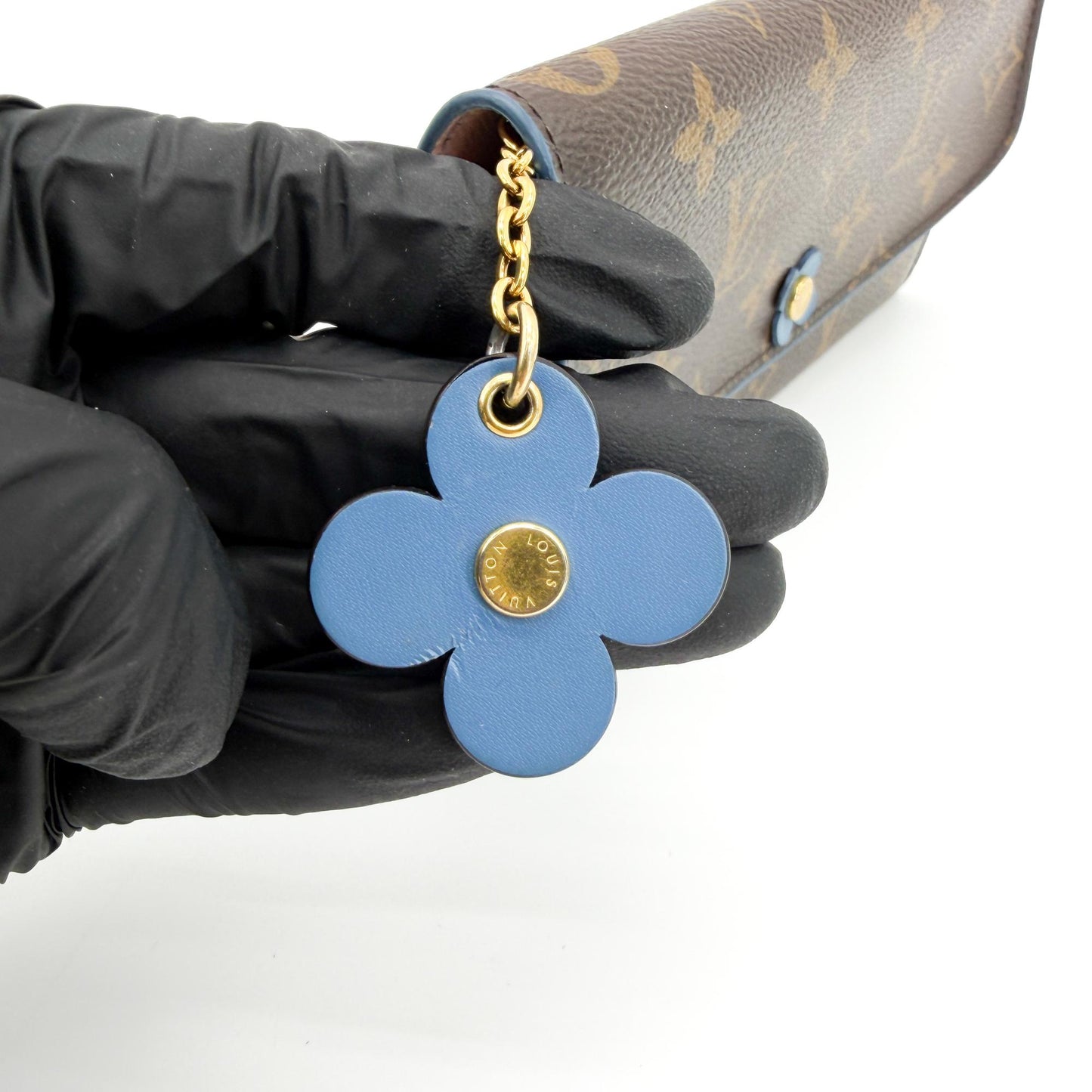 Louis Vuitton Monogram Emily Wallet Blue Flower