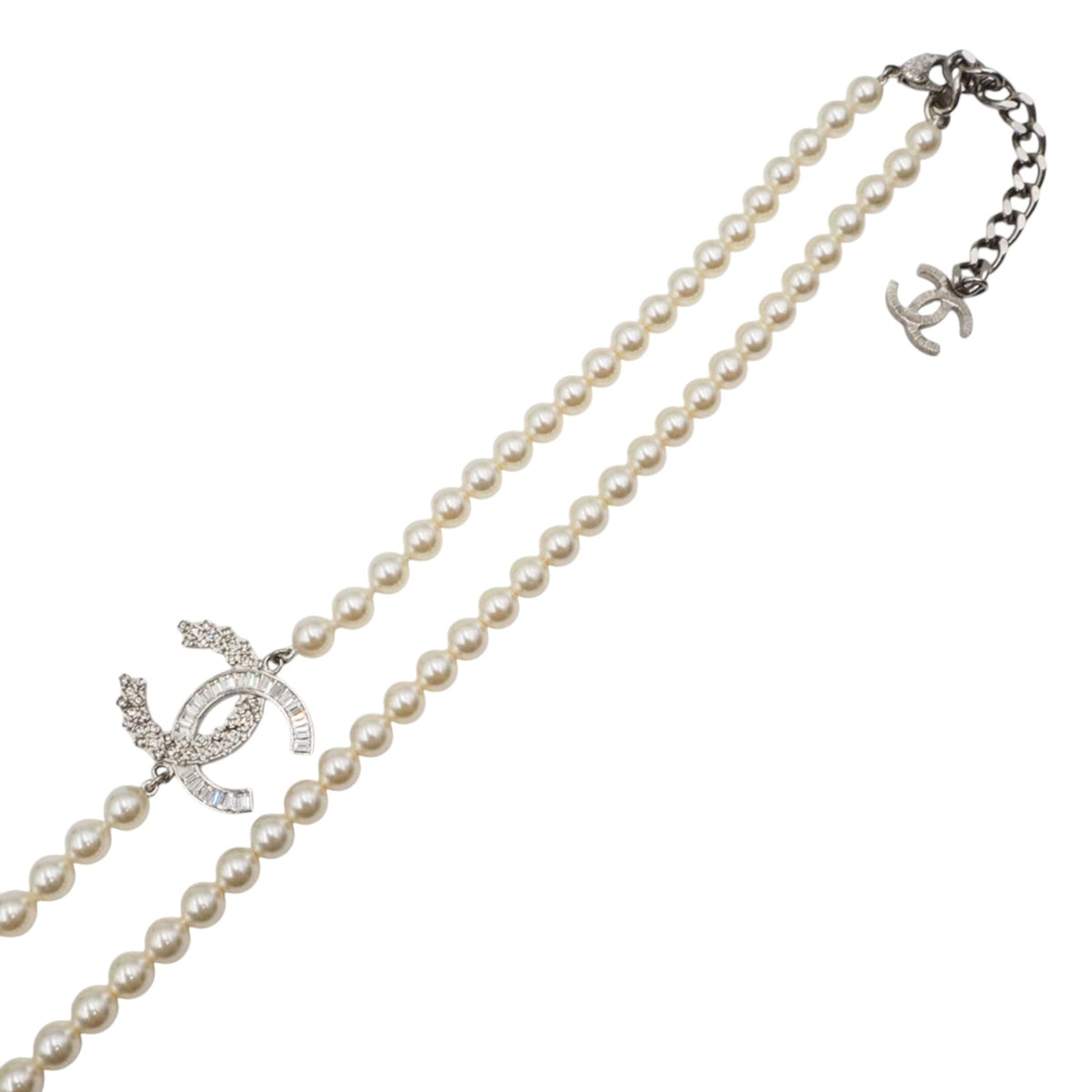 Chanel pearl long necklace
