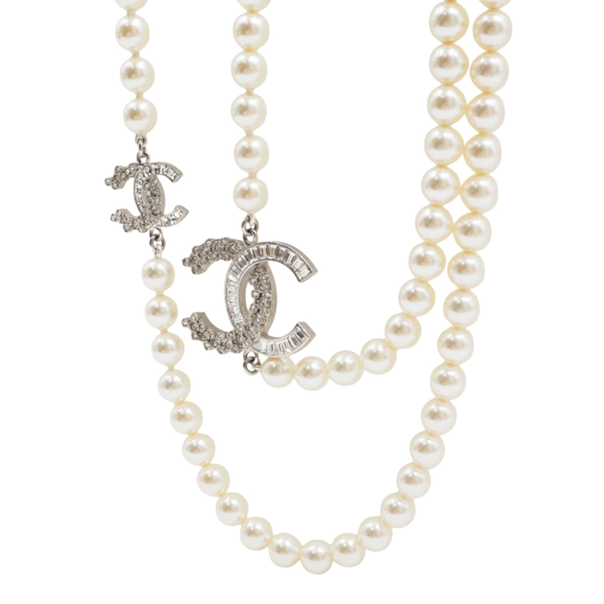 Chanel pearl long necklace
