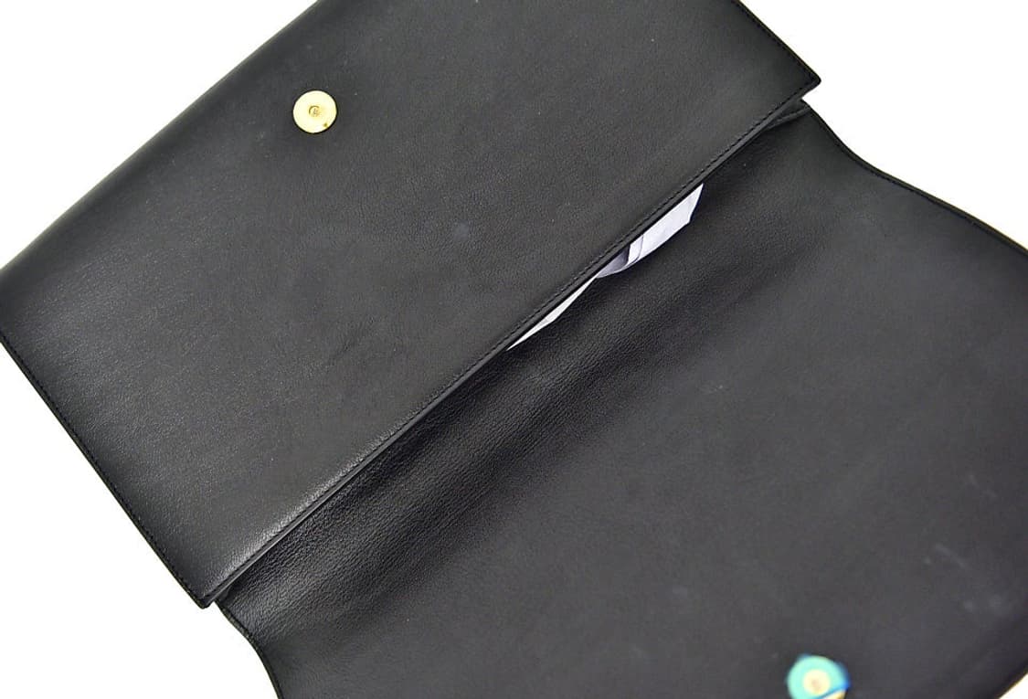 Saint Laurent clutch