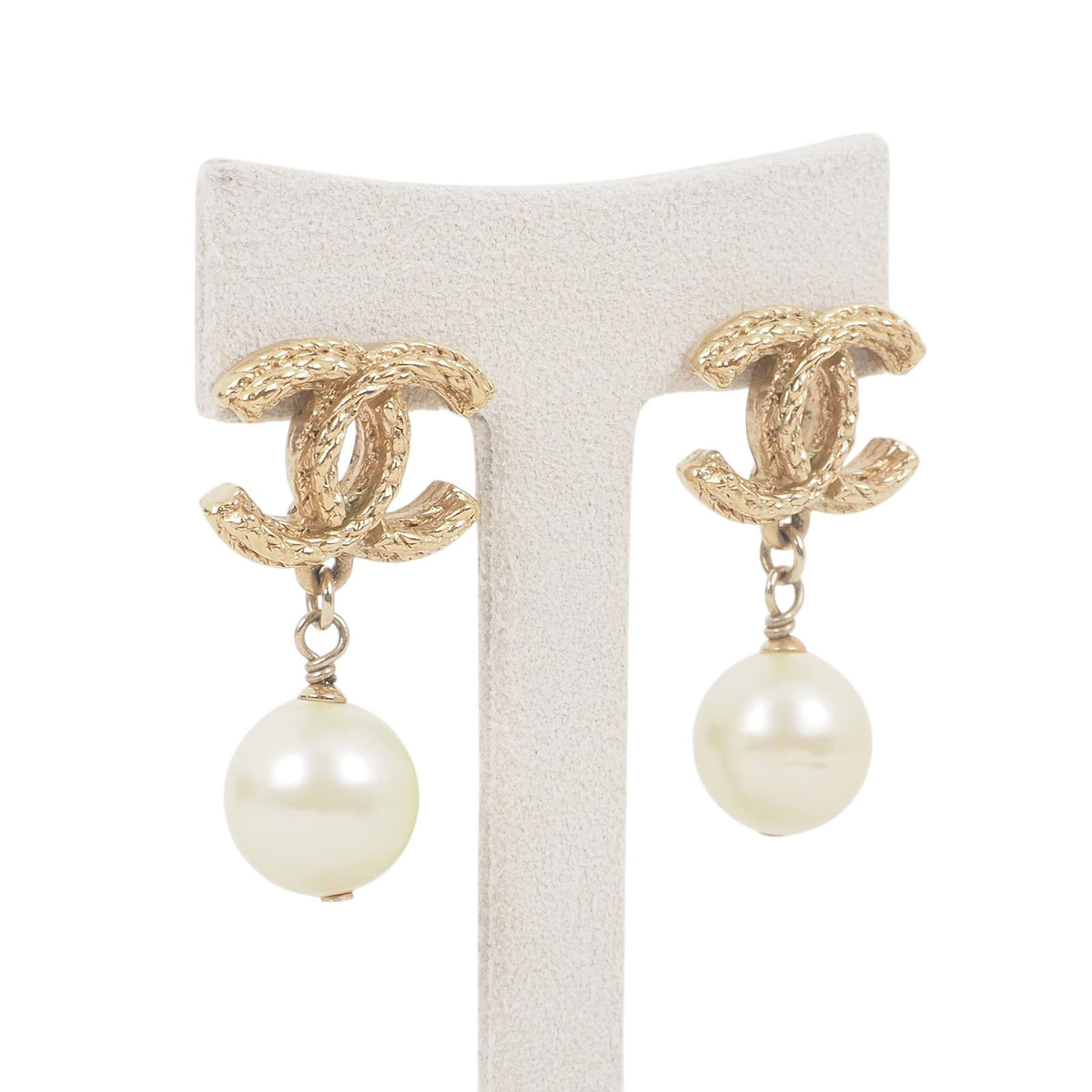Chanel CC Logo Pearl Drop Earrings