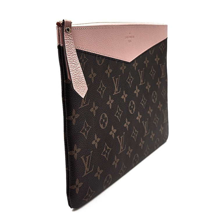 Louis Vuitton Monogram Daily Pouch
