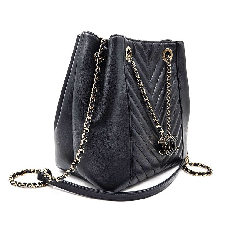Chanel Chevron Drawstring Bucket Bag (AS0263)