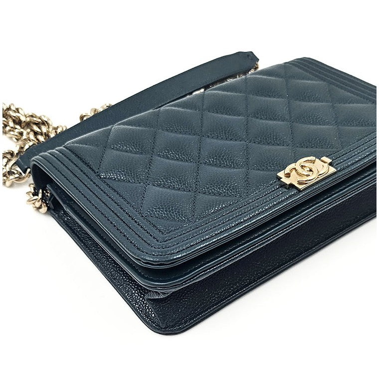 Chanel Caviar Boy WOC