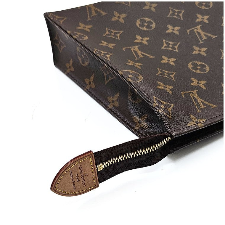 Louis Vuitton Monogram Toilette 26