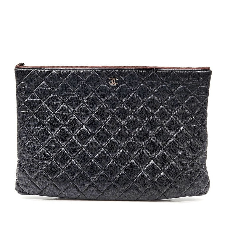 Chanel Classic Caviar Clutch Large