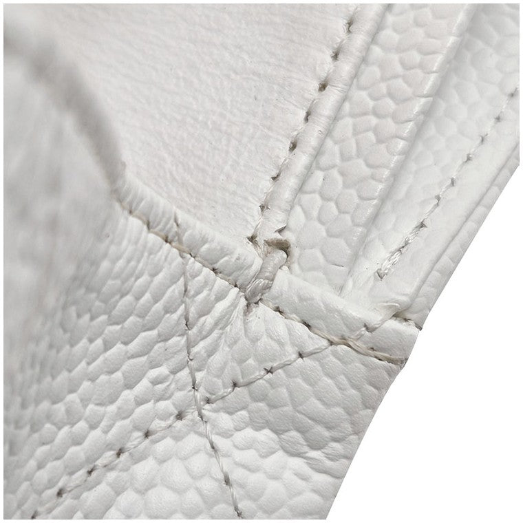 Chanel Caviar Classic Medium