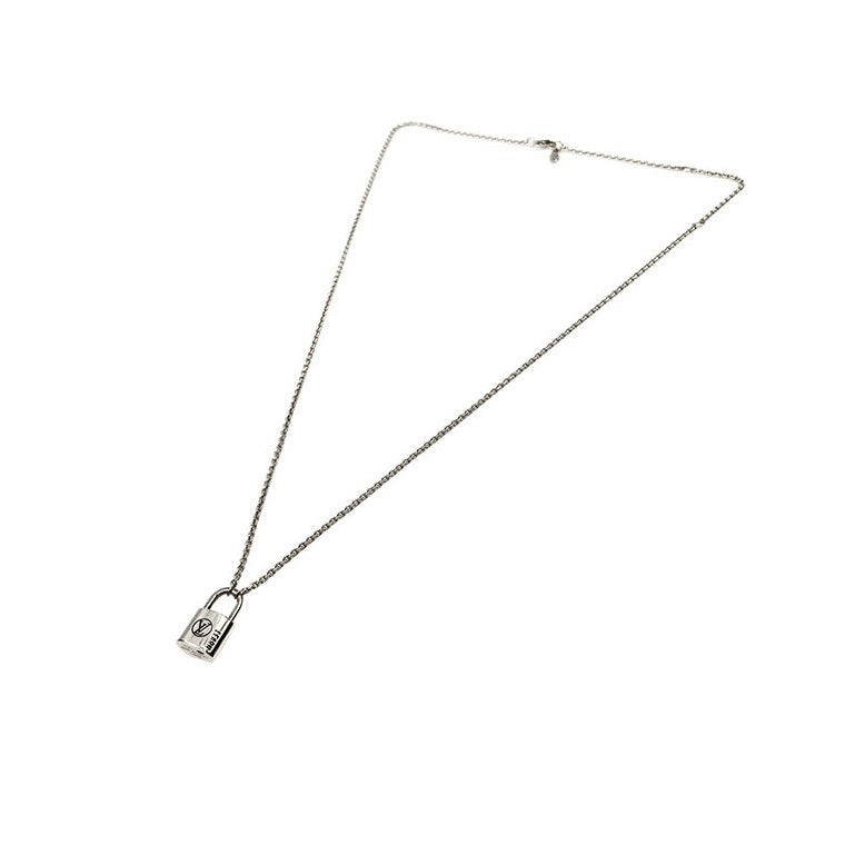 Louis Vuitton Silver Lockit LEARN Necklace (Q03273)