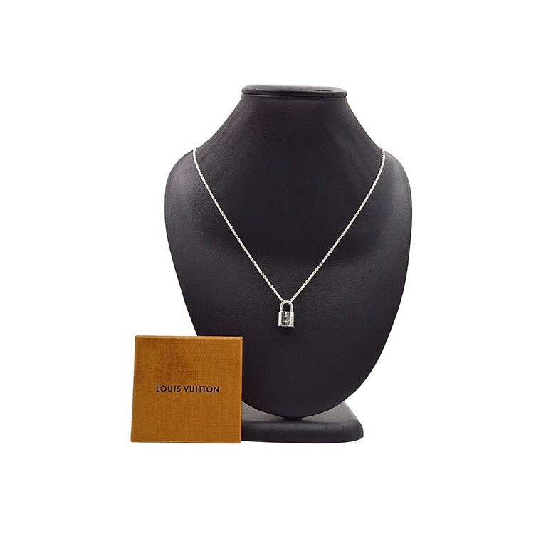 Louis Vuitton Silver Lockit LEARN Necklace (Q03273)