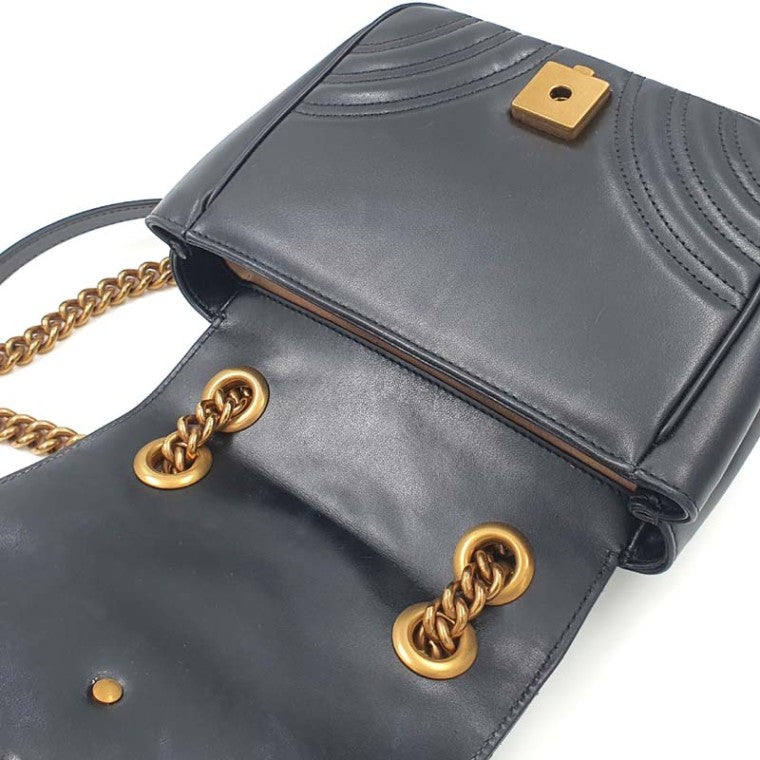 Gucci Marmont Matrasse Chain-in-Shoulder 739682
