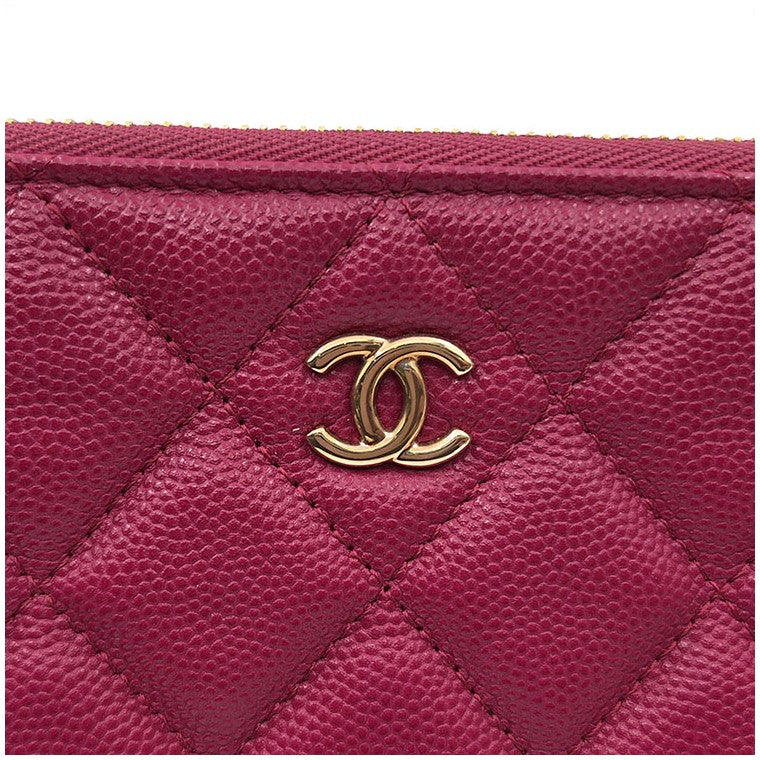 Chanel Caviar Classic Clutch New Medium