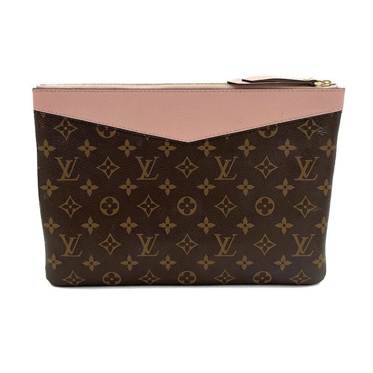 Louis Vuitton Monogram Daily Pouch