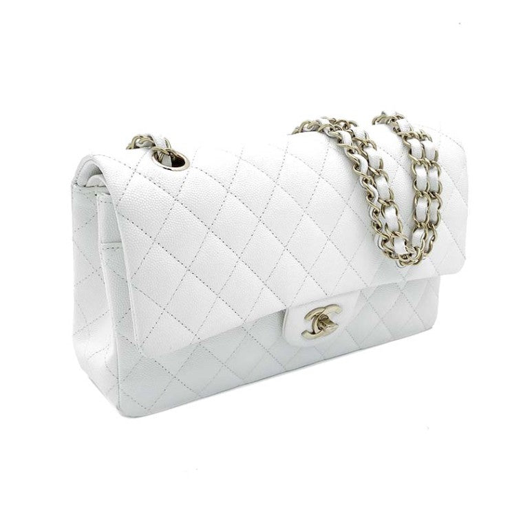 Chanel Caviar Classic Medium
