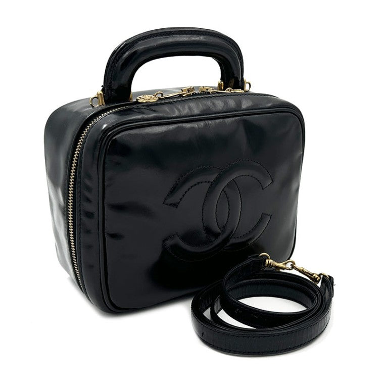Chanel leather vanity crossbody bag
