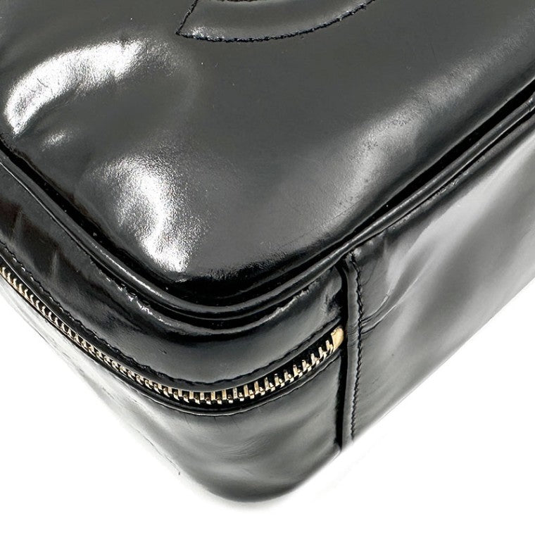 Chanel leather vanity crossbody bag