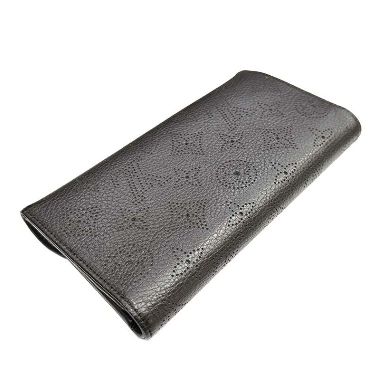 Louis Vuitton Mahina Amelia Wallet