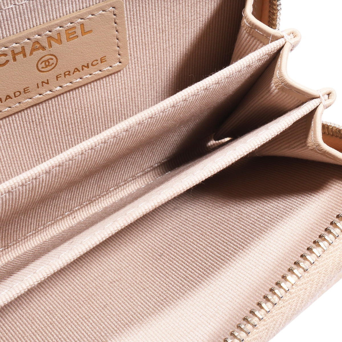 Chanel AP0216 Classic Caviar Zipper Card Holder